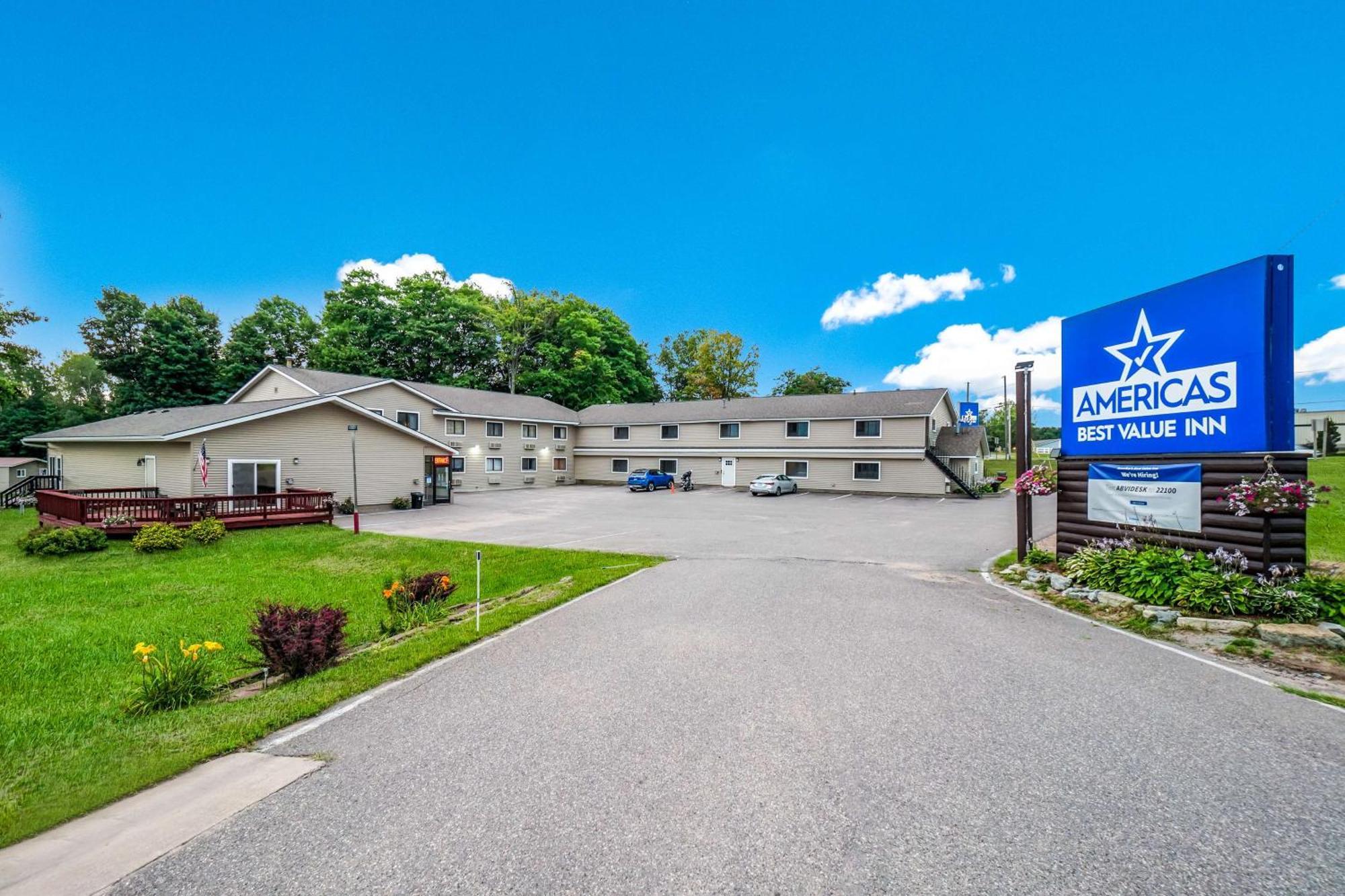 Americas Best Value Inn Marquette Eksteriør billede